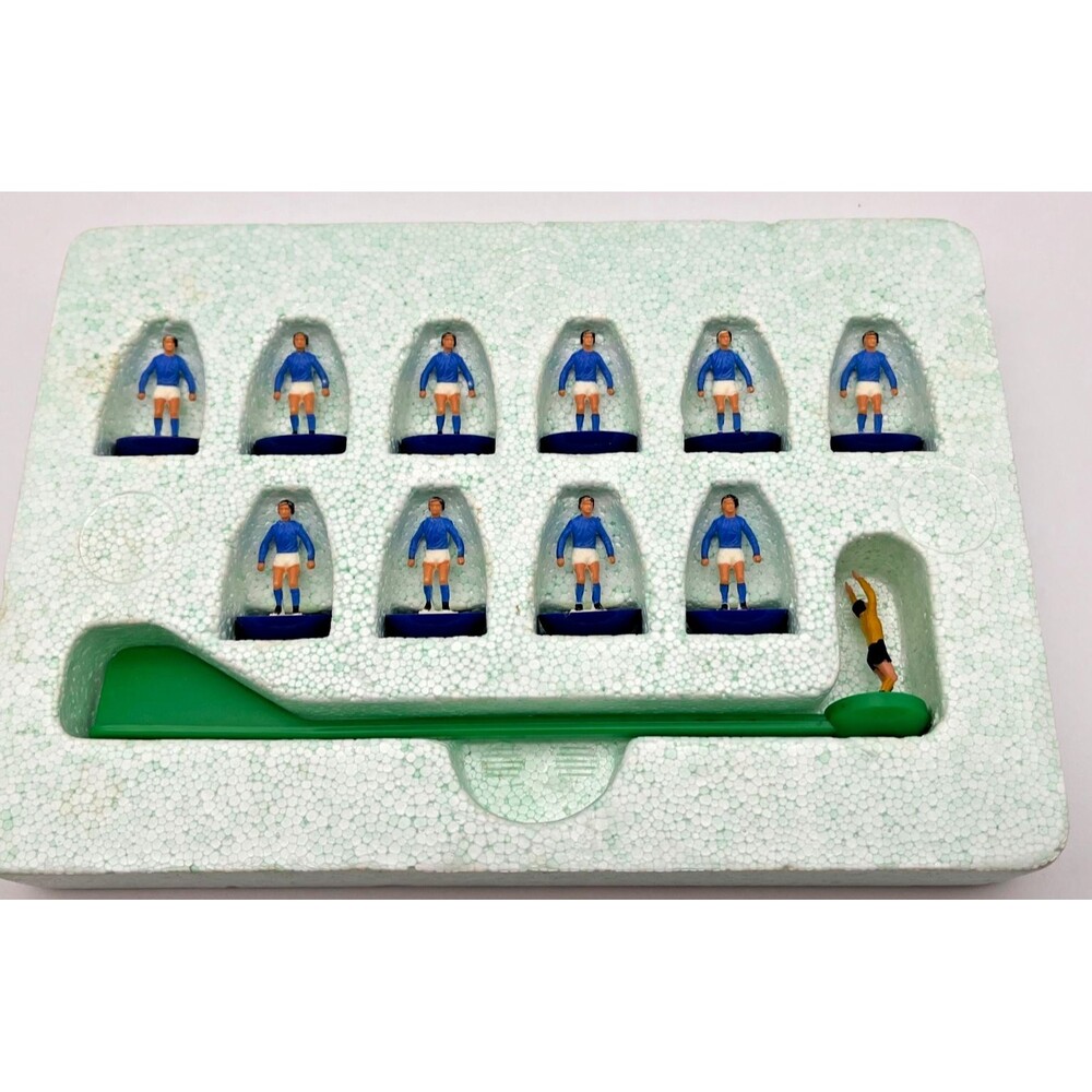 Subbuteo Table Soccer International Ed. Blue Team Players Set 11 Pieces 80s VTG